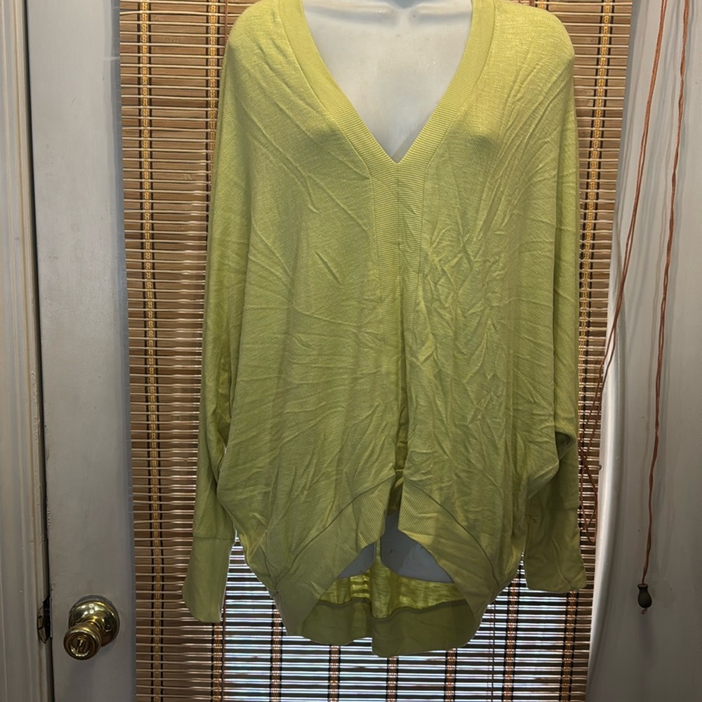 eri + ali by Anthropologie V-Neck Women's Sweater NWT